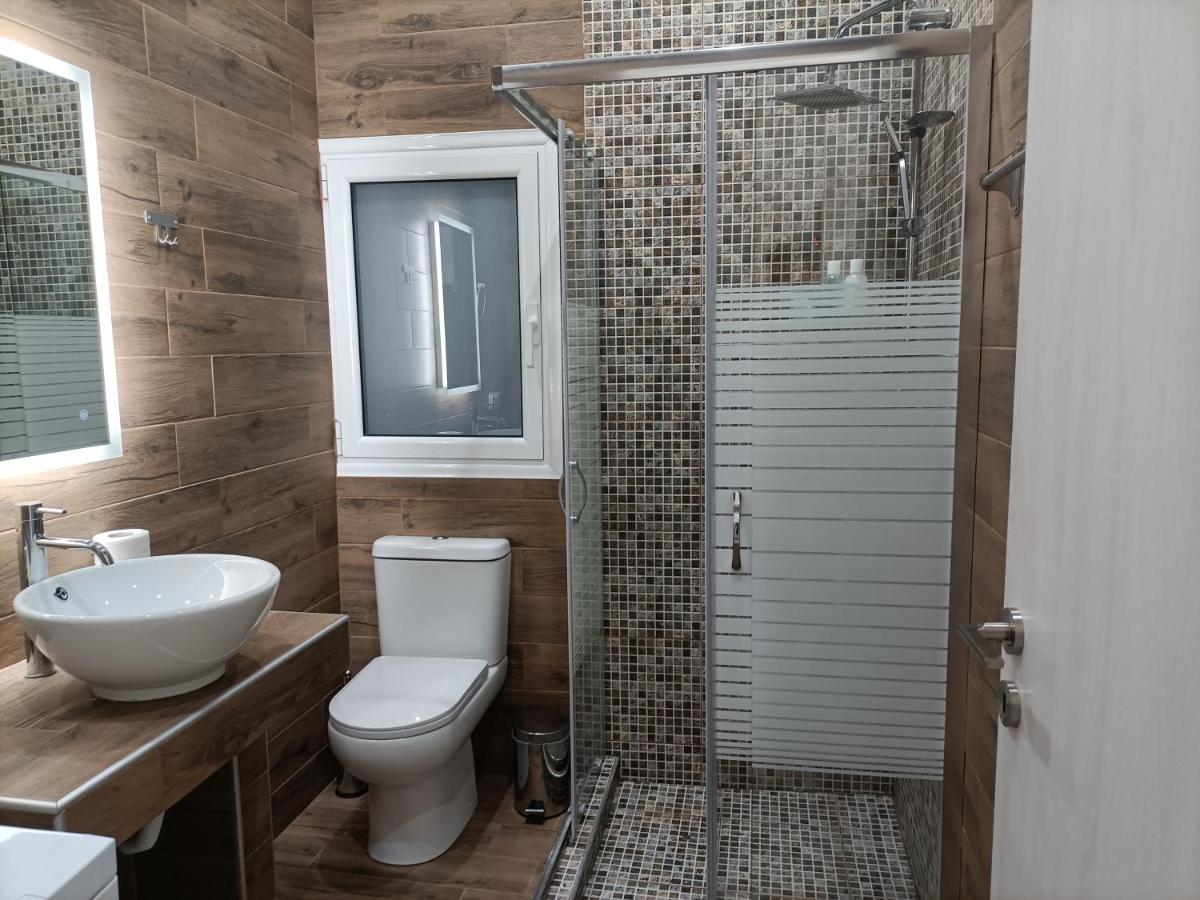 Apartamento Beautiful Pedestrian Atenas Exterior foto