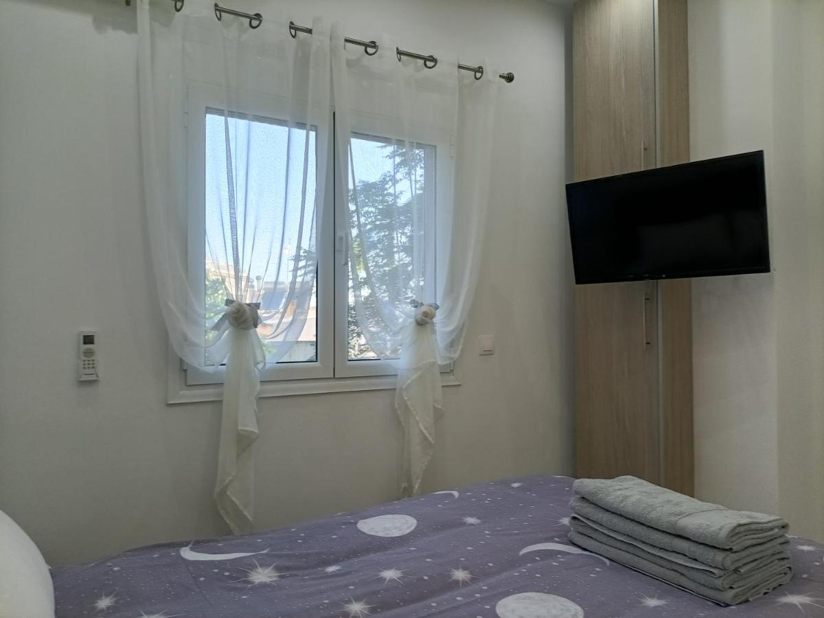Apartamento Beautiful Pedestrian Atenas Exterior foto
